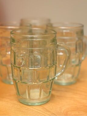 ANCHOR HOCKING Windowpane Barrel Root Beer Mugs • set of 4